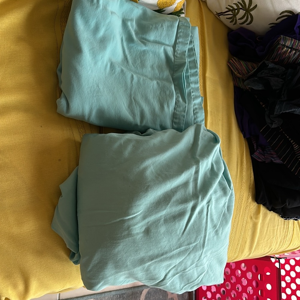 Supima twin set sheets 100% cotton - Picture 3 of 3